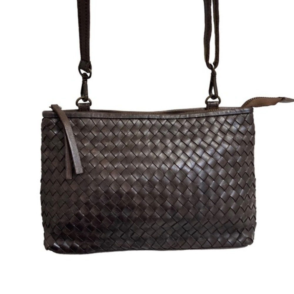 Valentina brown woven intreccio leather crossbody convertible clutch bag